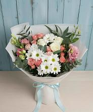 Букет цветов из:  Розы, Лизиантусы и Хризантемы в Сосновом Бору