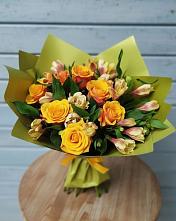 Букет цветов из:  Альстромерии и Розы в Сосновом Бору