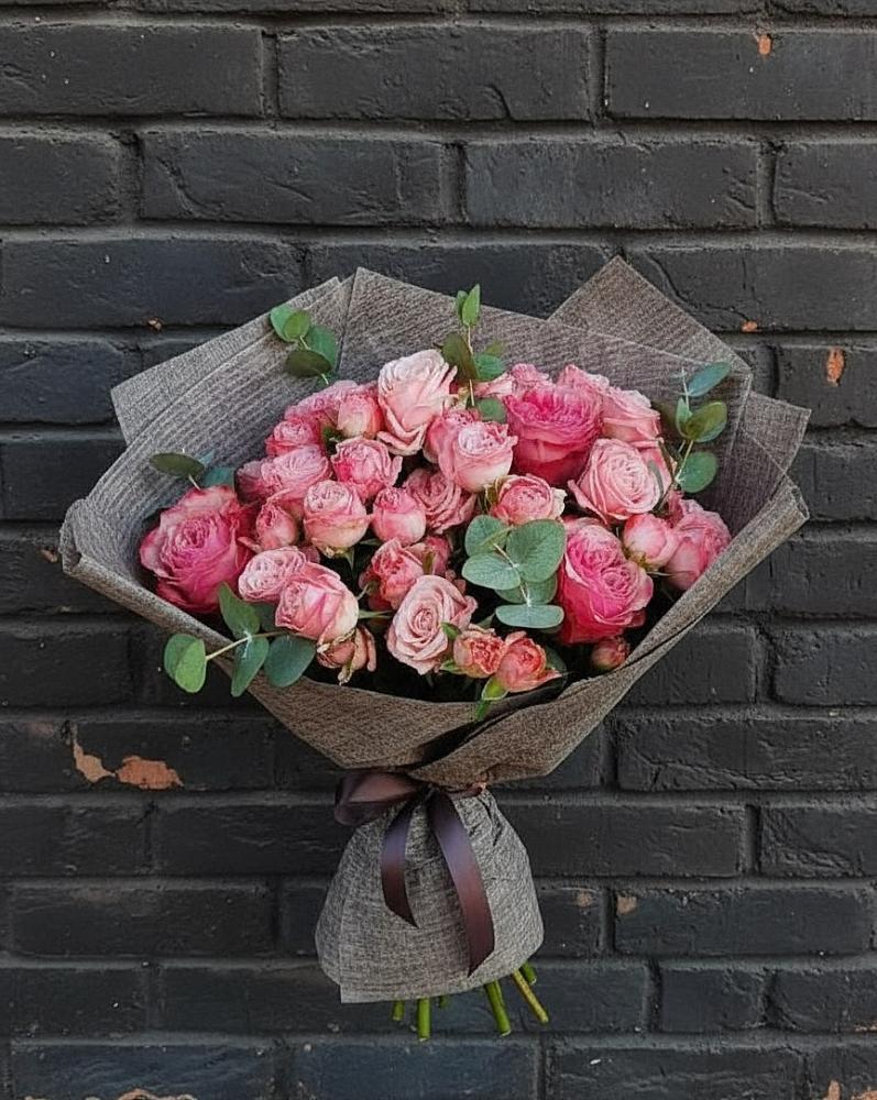 Букет цветов из: Розы в Сосновом Бору