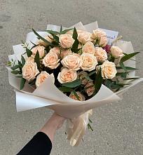 Букет Кремовые розы Латте в Сосновом Бору