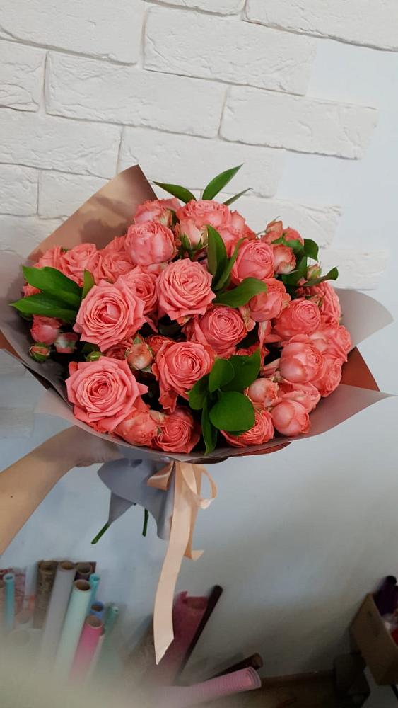 Букет цветов из: Розы в Сосновом Бору