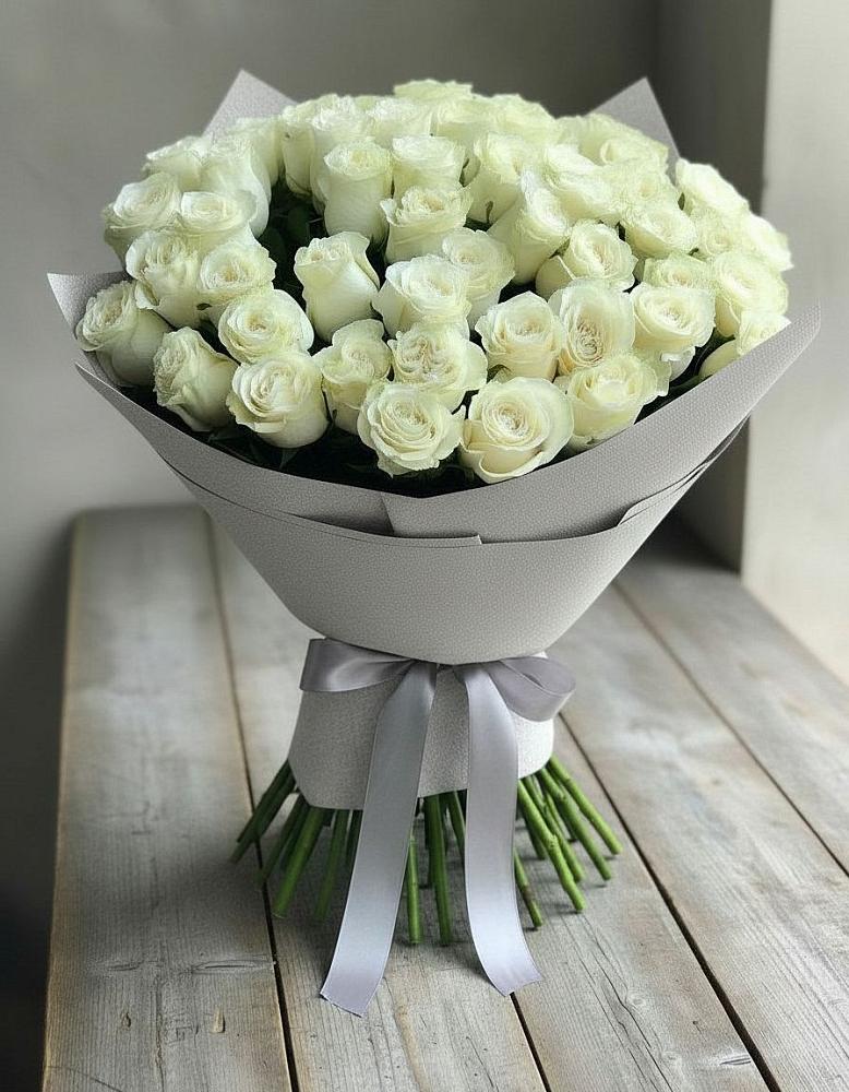 Букет 35 Белых роз в Сосновом Бору