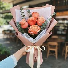 Букет цветов из:  Розы #REPLACE_PRED# Сосновом Бору