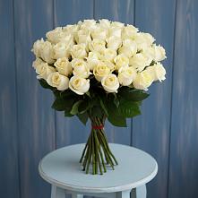 Букет 51 Белая роза Эдлесс Лав в Сосновом Бору