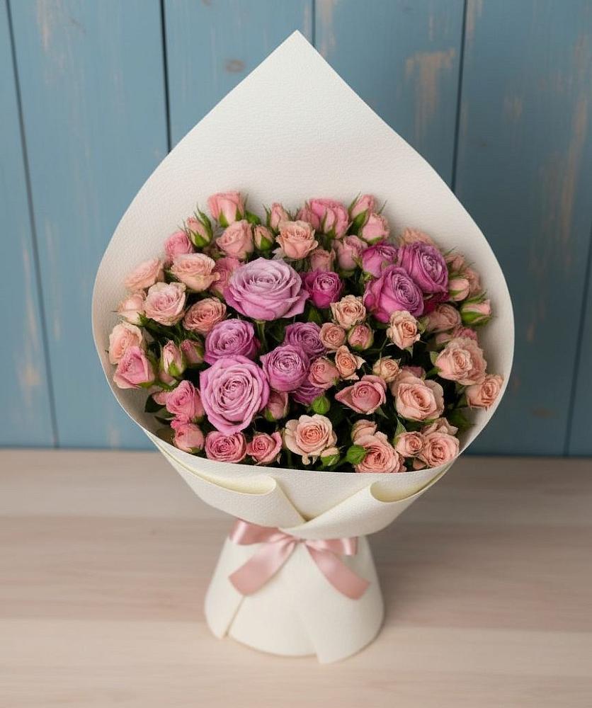 Букет цветов из: Розы в Сосновом Бору