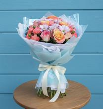 Букет цветов из:  Хризантемы и Розы в Сосновом Бору