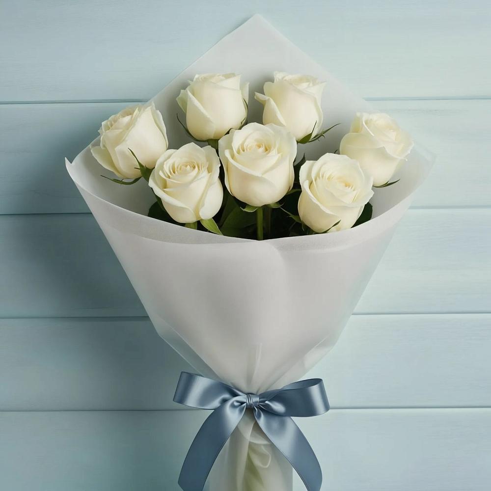 Букет 7 Белых роз Эдлесс Лав в Сосновом Бору