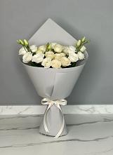 Букет цветов из:  Розы и Лизиантусы #REPLACE_PRED# Сосновом Бору